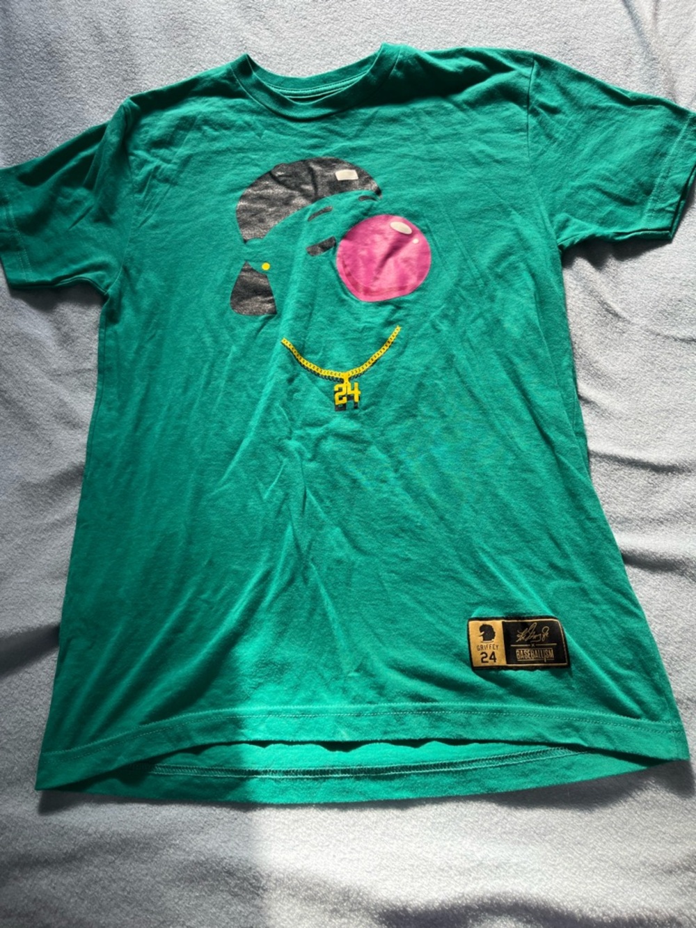 Baseballism Ken Griffey Jr. Bubblegum Men’s Size Small T-Shirt